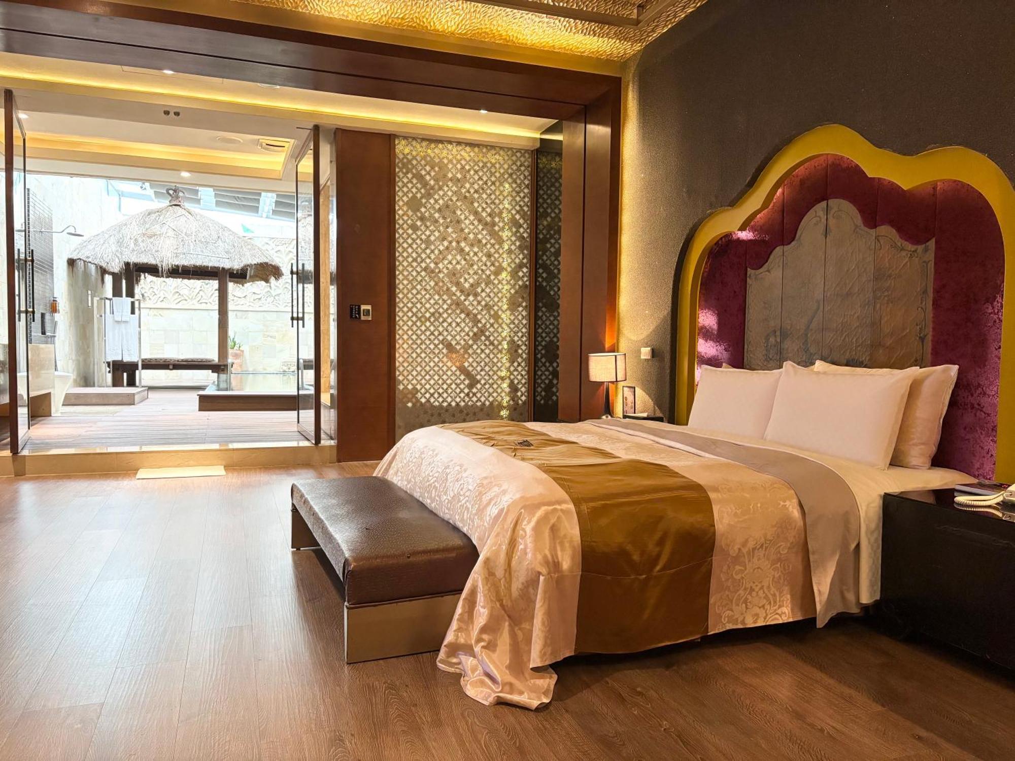 Xiadu Motel Тайчжун Экстерьер фото
